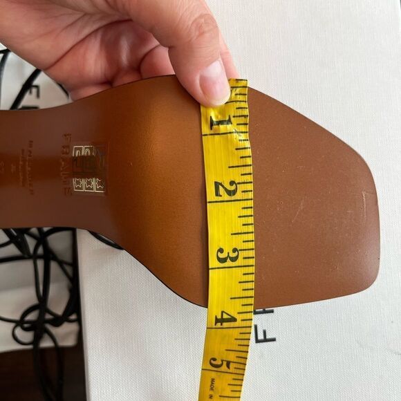 FRAME Le Doheny Heel Sandals Black - Picture 12 of 12